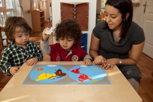 Veliler anaokulu açtı: Küçükkarabalık'ta Montessori