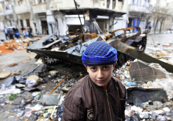 Humus'ta 210 bin çocuk yardım istiyor