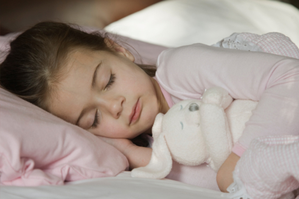 Çocuğunuzun uyku rutinini oluşturabilmesi için 10 ipucu