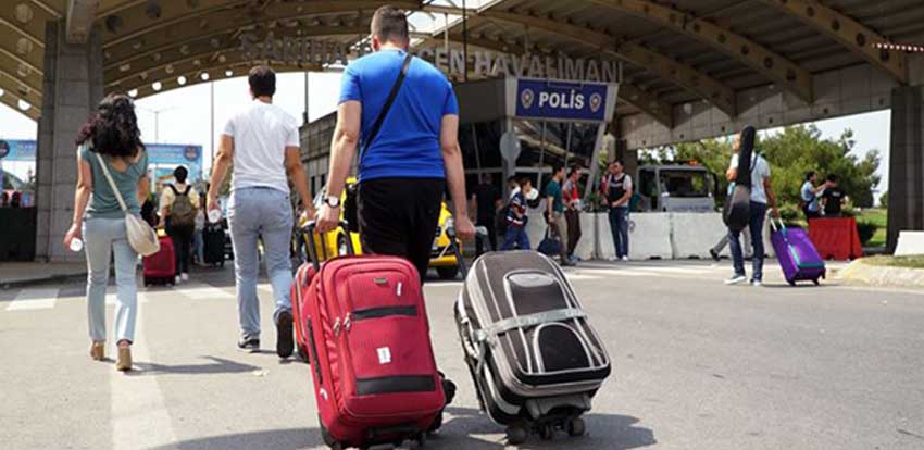 AFP, eğitimli gençlerin neden Türkiye’yi terk ettiğini araştırdı